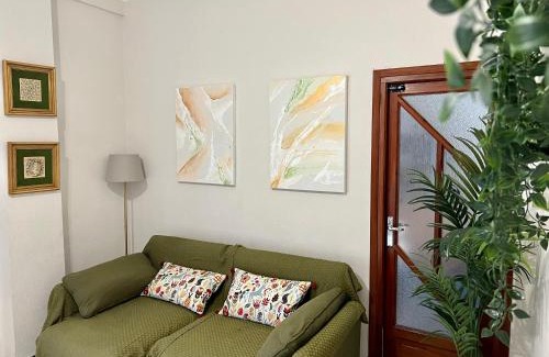 Aiora Apartment | Big spacious penthouse next to the sea