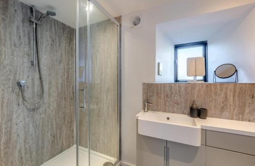 Settle House | Biggin Croft