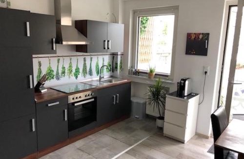 Klettenberg Apartment | BijouVerde - Sanierte gemütliche Wohnung in bester Innenstadt Lage -