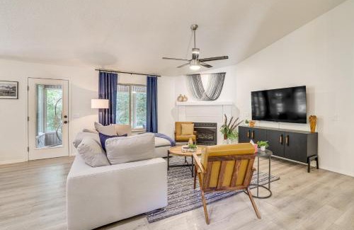 Bella Vista House | Bike, Golf, Swim Modern Bella Vista Home with Deck!