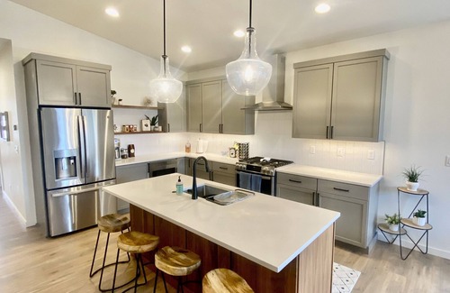 Coeur d'Alene House | Bike, walk, shop, swim and more! Minutes away from everything CDA has to offer!