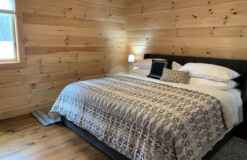 Malletts Bay Cottage | BIKES & HOME THEATER at Cream Puff Cottage on Lake Champlain