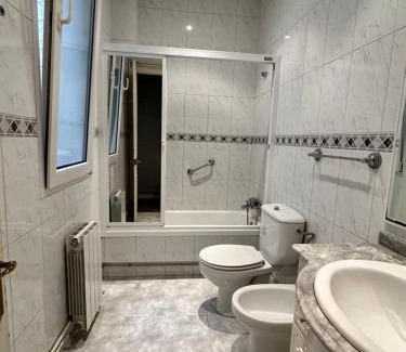 Ametzola Apartment | Bilbao summer holidays