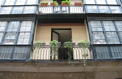 Bilbao Old Town House | Bilborooms