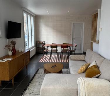 Ault Apartment | Billie Blue