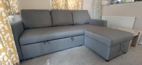 Great Houghton Apartment | Billing Aquadrome , Poplar ,2 bedrooms caravan, KM12