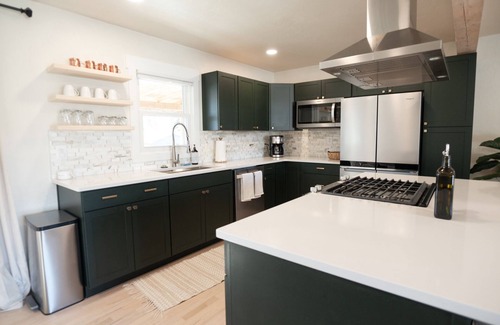Billings House | BILLINGS FAMILY RANCHER - Safe Location and Clean.