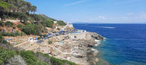 Capo D'arco Apartment | Bilocale Agrumeto a Capo d'Arco - Goelba