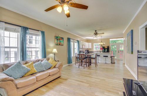 Biloxi House | Biloxi Home Walk to Fishing and 2 Mi to Beach!