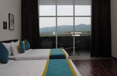 Chikkamagaluru Hotel | Bindiga Peak Resorts