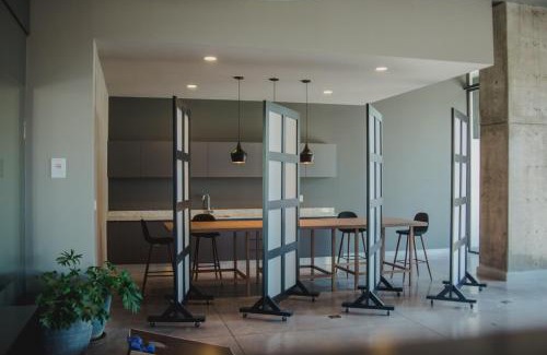 Leon Apartment | Binen 806