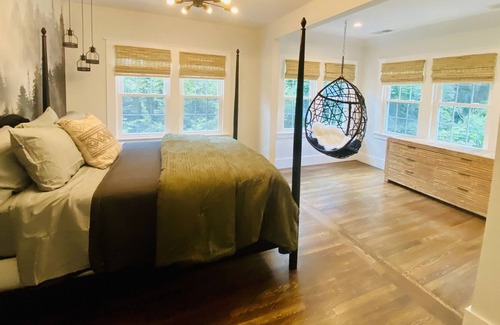 Binghamton House | Binghamton’s Best! Families and Friends Retreat