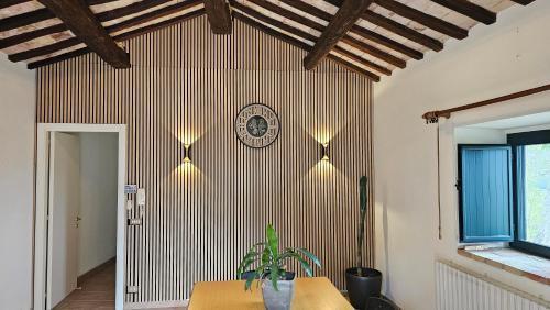 Falerone Bed & Breakfast | Bio at Us