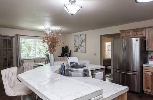 Fairbanks House | Birch Hill Homestay, BIRCH HILL HOMESTAY