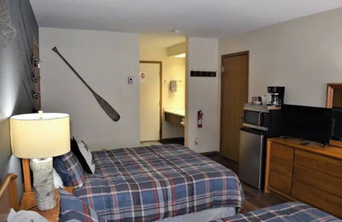 Hayward Resort | Birch Point Resort Condo #19 - Nelson Lake, Hayward