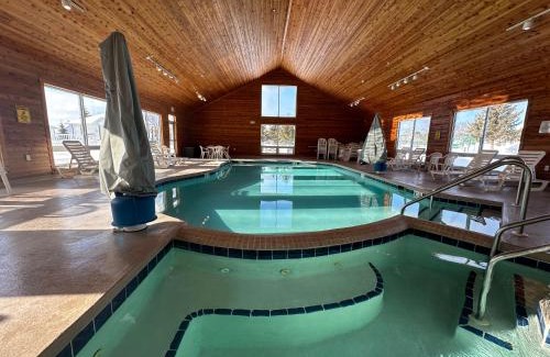 Sister Bay Hotel | Birchwood Lodge