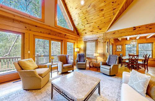 Mountain Vista House | Bird's Nest