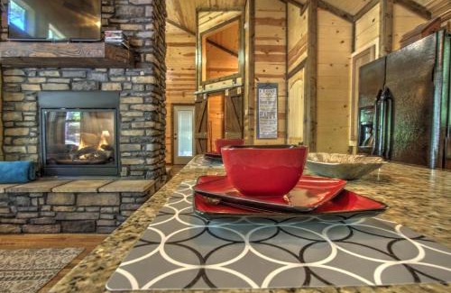 Broken Bow House | Birdhouse