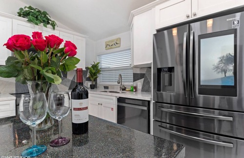Palm Beach - West Palm Beach House | Birdie 5 BD, 4 BA, Sleeps12, Jacuzzi, Mini Golf