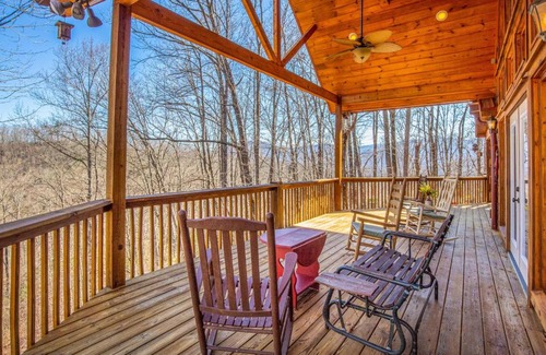 Whittier House | Birdie Ridge