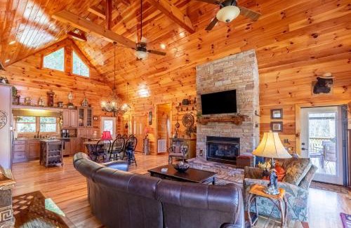 Whittier House | Birdie Ridge