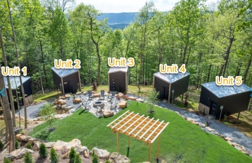 Lupton City Cabin | Bird’s Nest Spruce Treehouse at Treetop Escapes!