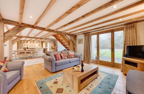 Hastings House | Birdsong Barn