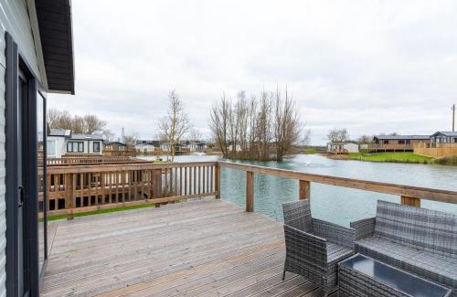 Malton House | Birdsong Lodge at Brickyard Lakes