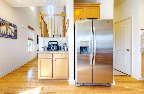 Millville House | Bishops Landing townhome with private washer/dryer, shared pool, tennis, gym