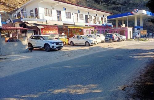 Almora Hotel | Bisht Hotel And Restaurant