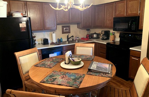 Horse Butte Condo | Bison Hideaway Condo - fully updated, warm & inviting Yellowstone Retreat for 2