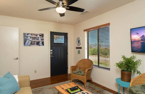 Clarkdale House | Bitter Creek Villa Suite - Hilltop Oasis—hot tub & free kayaking
