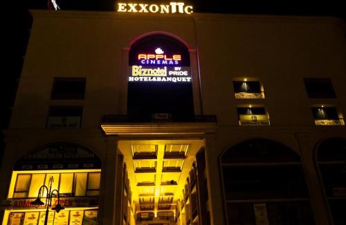 Surat Hotel | Biznotel by Pride Surat