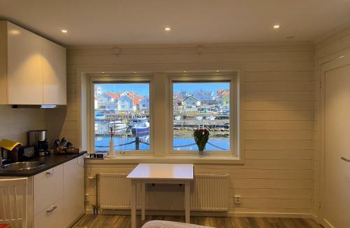 Bohus-Bjorko Cabin | Björkö SeaLodge
