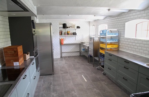 Henne House | Blåbjerggaard - Six Bedroom House, Sleeps 14