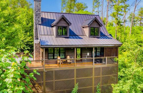 Chalet Village North House | Black Bear Cabin by Stony Brook Cabins