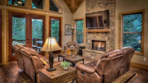 Foxfire Estates House | Black Bear Falls