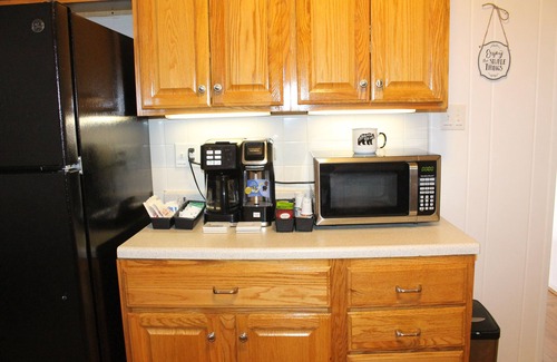 Spruce Pine House | Black Bear House on Blueberries Hill