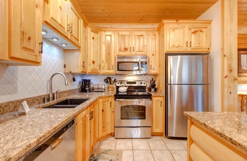 Deer Valley Condo | Black Bear Lodge 2 Bedrooms BBL-251 by KBM