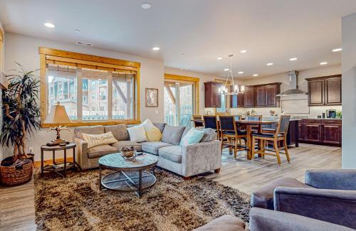 Cle Elum House | Black Bear Lodge at Suncadia