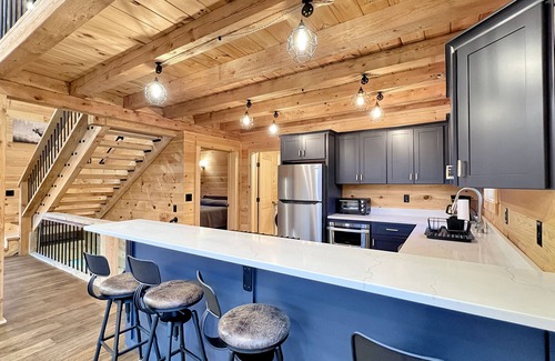 Greenville Cabin | Black Bear Lodge (Direct Access to the ATV and Snowmobile Trails!)