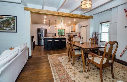 Bergton House | Black Bear Vista-3BR, Fast Wi-Fi