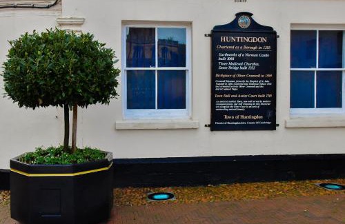 Godmanchester Hotel | Black Bull Godmanchester