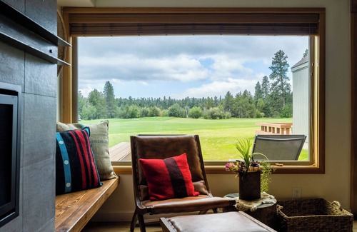 Black Butte Ranch Condo | Black Butte Ranch Golf Course Condo 081