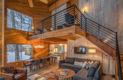 Black Butte Ranch House | Black Butte Ranch Golf Home 174