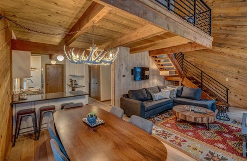 Black Butte Ranch House | Black Butte Ranch Golf Home 174