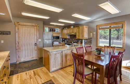 Black Butte Ranch Condo | Black Butte Ranch Lodge Condo 001