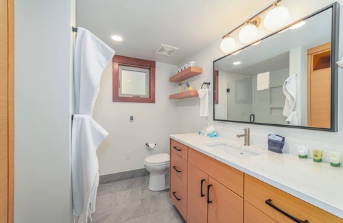 Black Butte Ranch Apartment | Black Butte Ranch Lodge Room 019