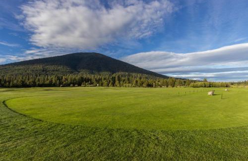 Black Butte Ranch House | Black Butte Ranch: South Meadow Home Eighty-Four