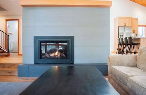 Black Butte Ranch House | Black Butte Ranch Glaze Meadow 312